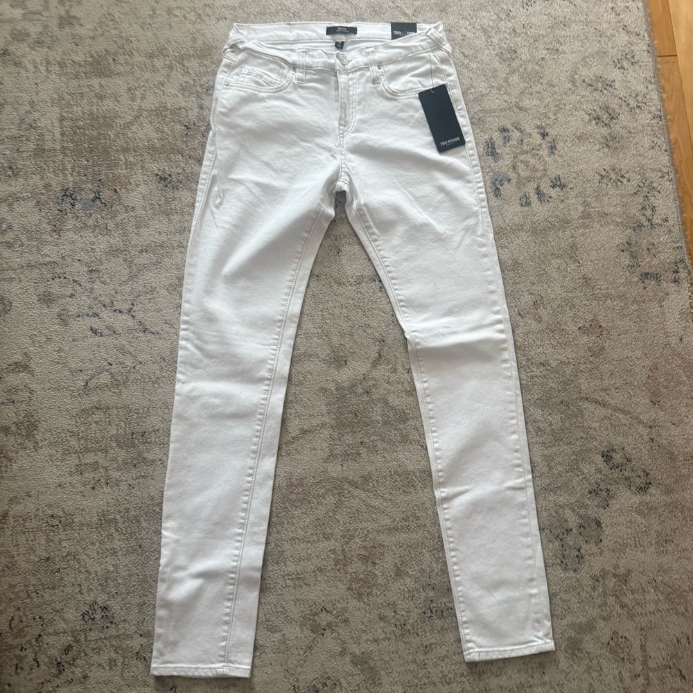 True Religion Rocco Relaxed Skinny Jeans White 28 – NEW With Tags – $159 Retail
